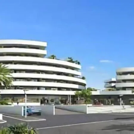Appartamento Iconic - Near Casino - Air Conditioned - Parking - Wifi Agde