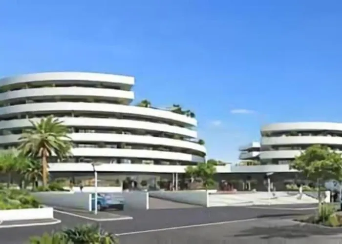 Appartamento Iconic - Near Casino - Air Conditioned - Parking - Wifi Agde